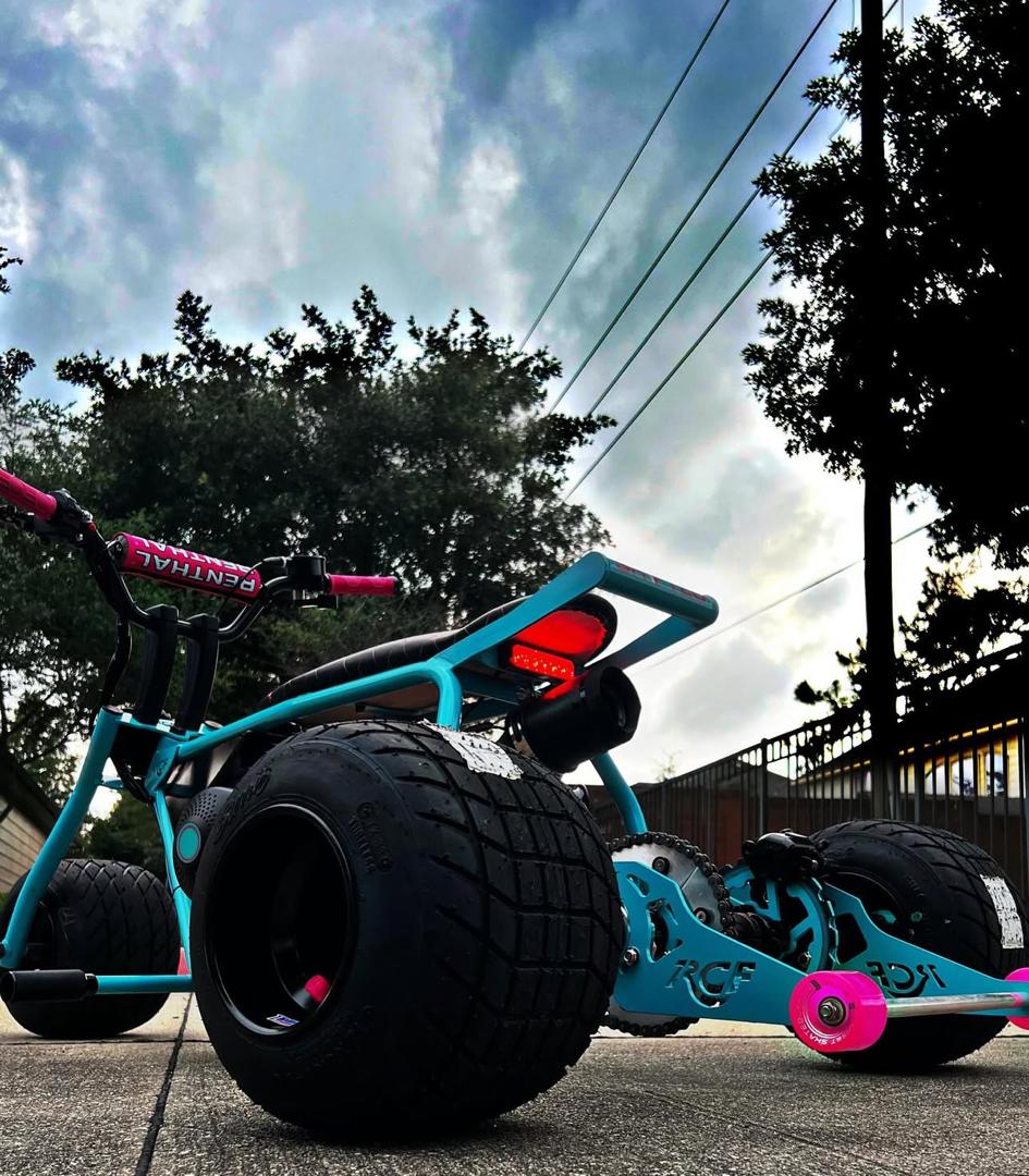 Tiffany Blue Trike - Image 2